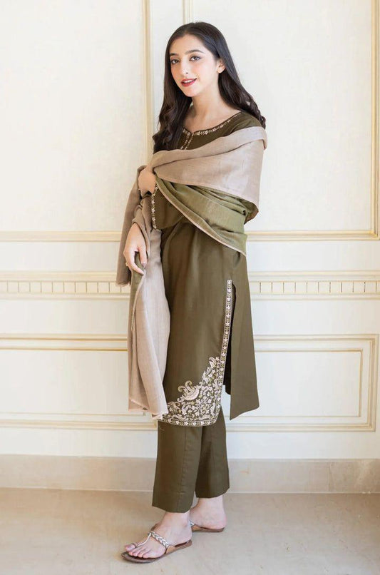 Pure lawn 3 piece suit- Embroidered (unstitched)